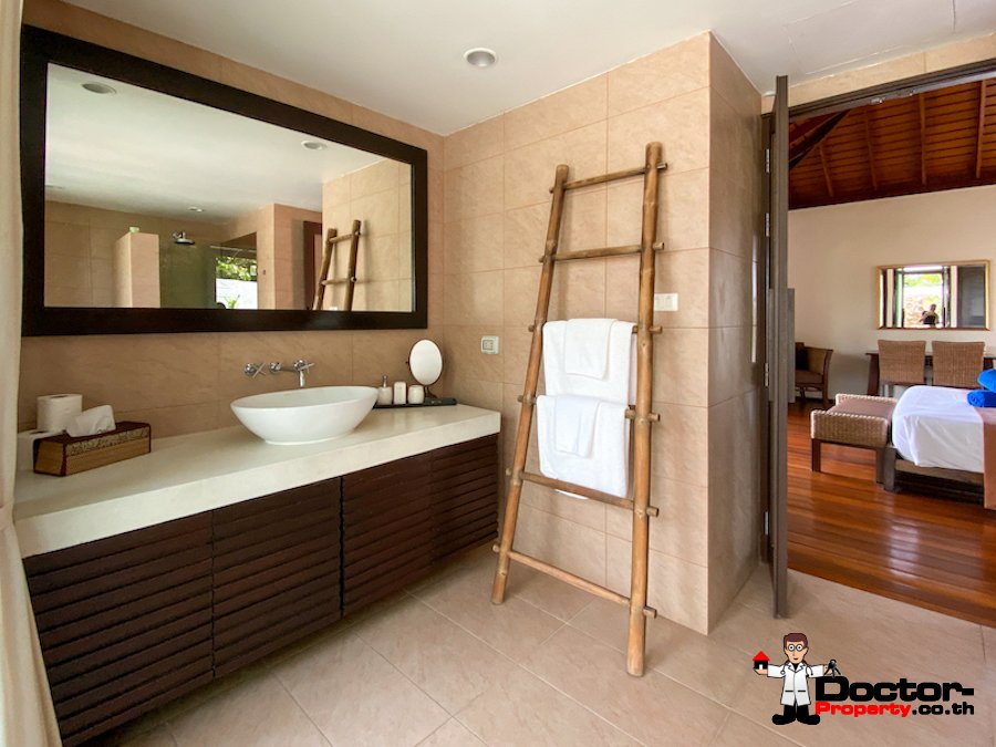 Asian Style 2 Bedroom Villa, near Bangrak Beach, Koh Samui – For Sale